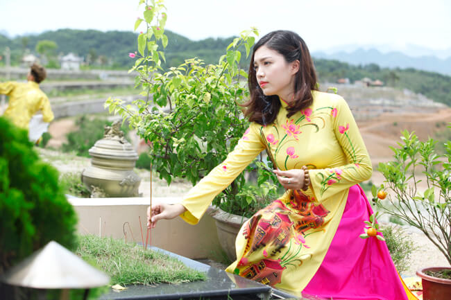 Hoa khôi sinh viên nổi bật trong ngày lễ Phật Đản 6