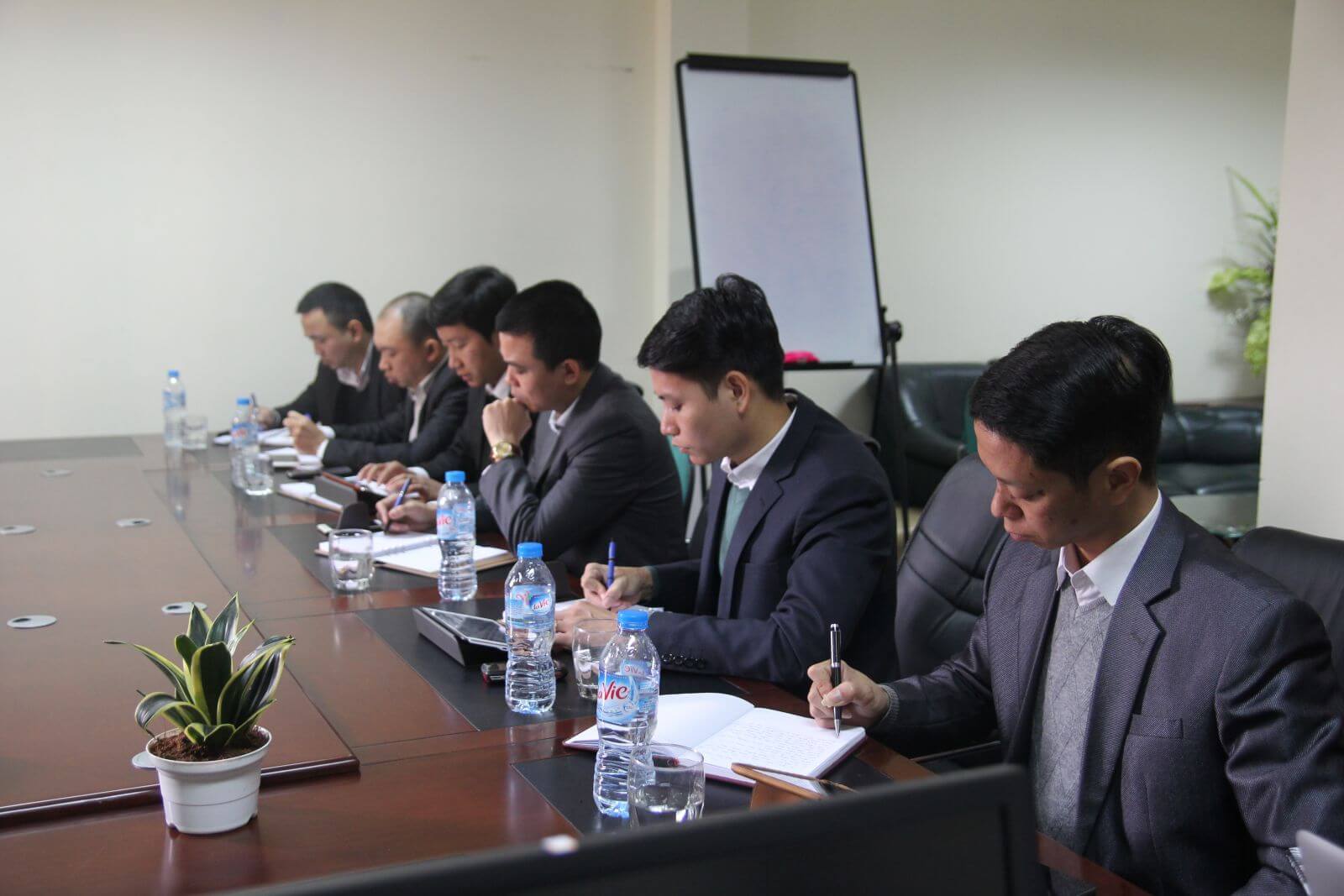 Công ty Triển Vân – Đài Loan tham quan Lạc Hồng Viên 18