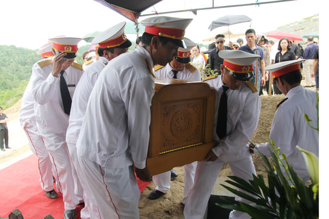 Lạc Hồng Viên tháng 7/2015