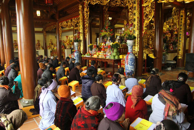 tảo mộ trong dịp Tết Thanh Minh 9
