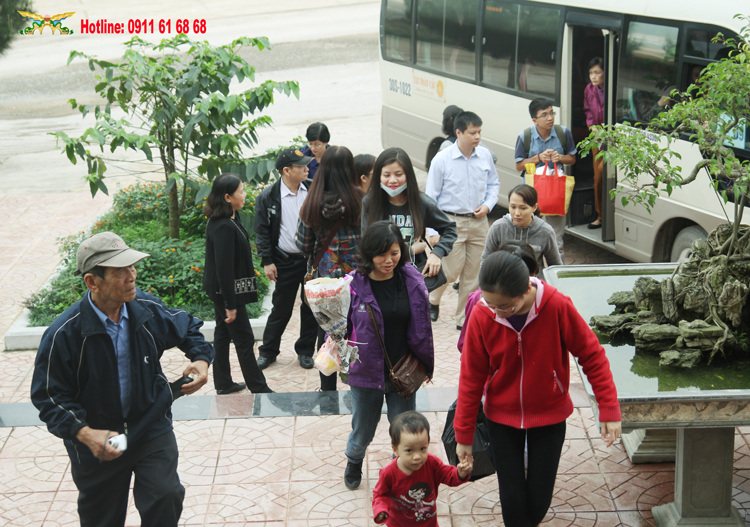 Lạc Hồng Viên tháng 3/2016