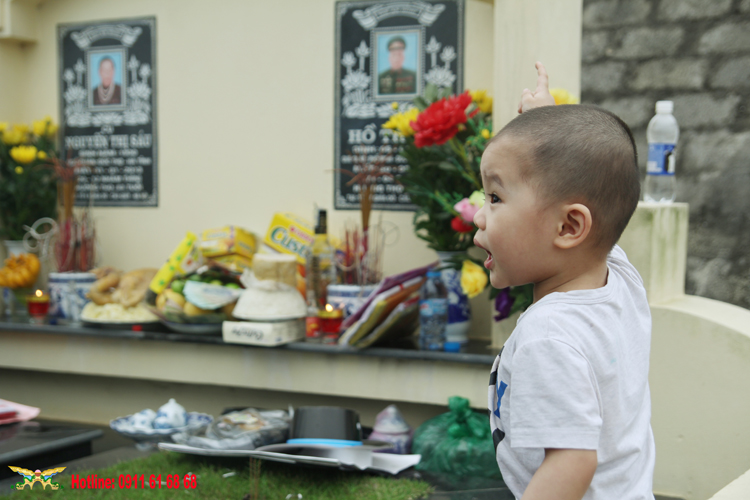 Lạc Hồng Viên tháng 3/2016