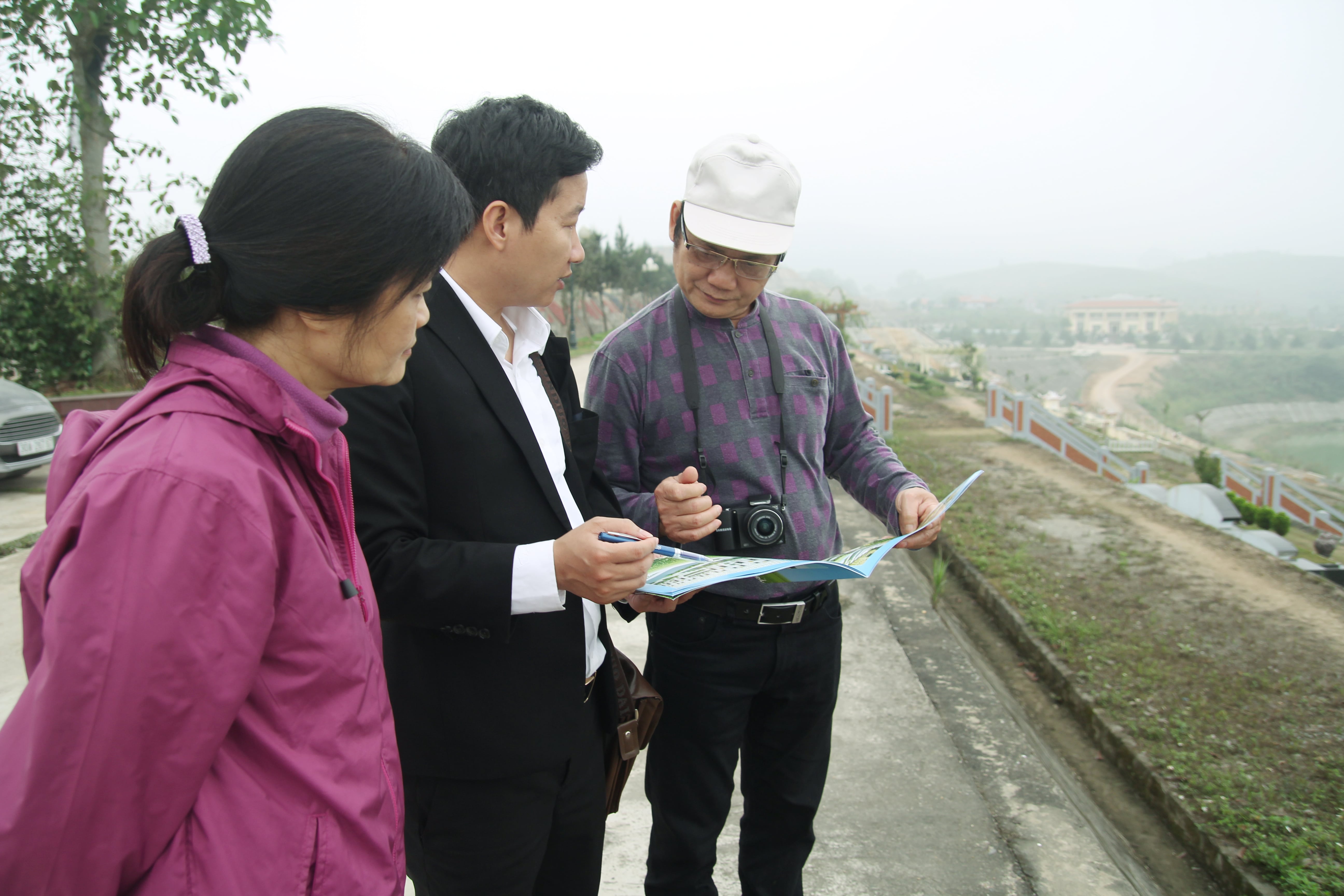 Lạc Hồng Viên tháng 3/2016