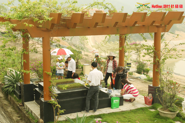 Lạc Hồng Viên tháng 3/2016