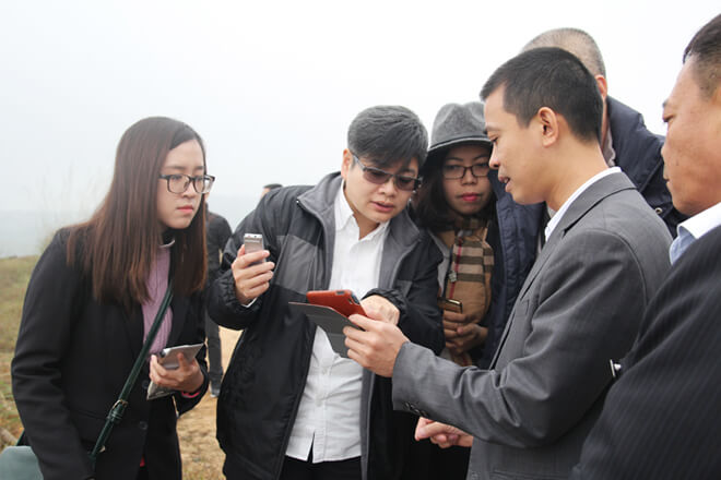 Lạc Hồng Viên tháng 2/2016