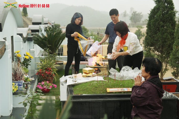 Lạc Hồng Viên tháng 3/2016