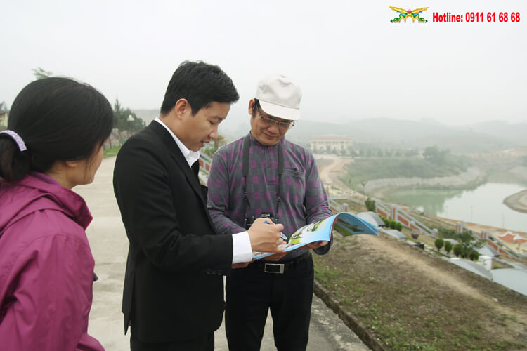 Lạc Hồng Viên tháng 3/2016