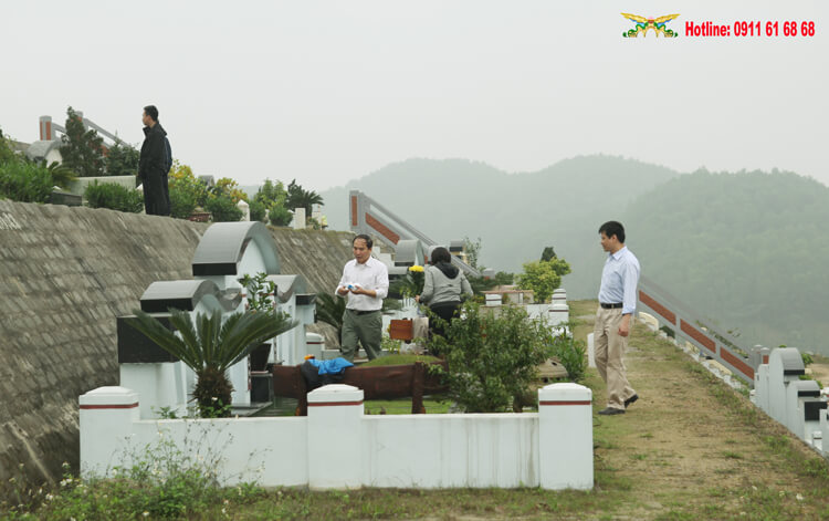 Lạc Hồng Viên tháng 3/2016