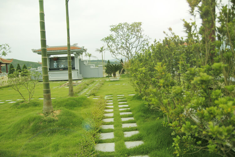 Lạc Hồng Viên tháng 4/2016