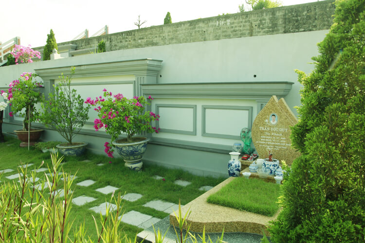 Lạc Hồng Viên tháng 5/2016