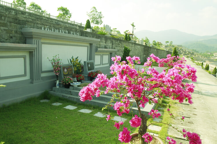 Lạc Hồng Viên tháng 5/2016