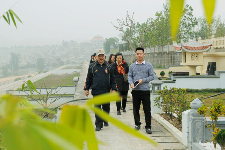 Lạc Hồng Viên tháng 2/2017