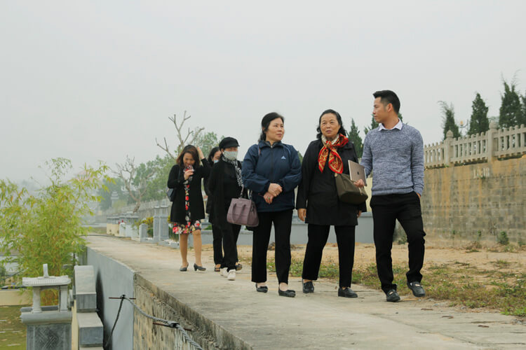 Lạc Hồng Viên tháng 2/2017