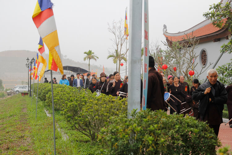 Lạc Hồng Viên tháng 4/2017
