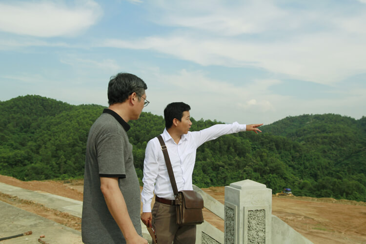 Lạc Hồng Viên tháng 6/2016