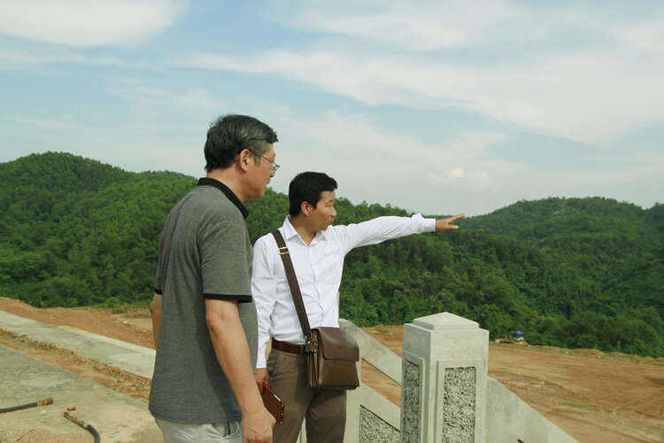 Lạc Hồng Viên tháng 6/2016