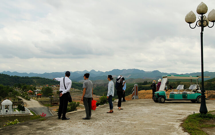 Lạc Hồng Viên tháng 5/2017