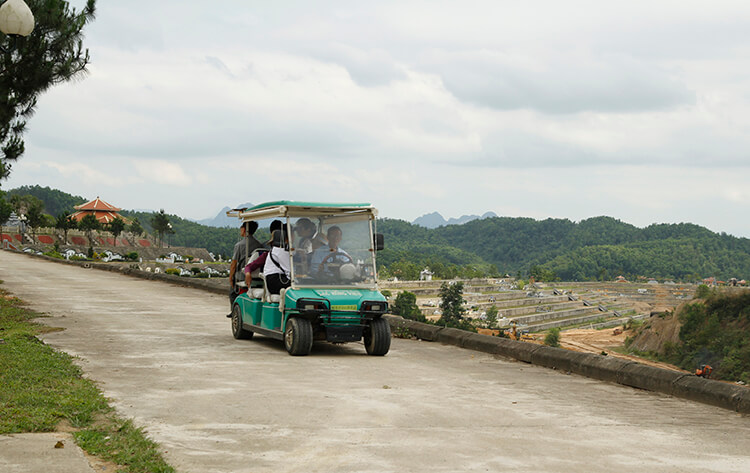 Lạc Hồng Viên tháng 5/2017