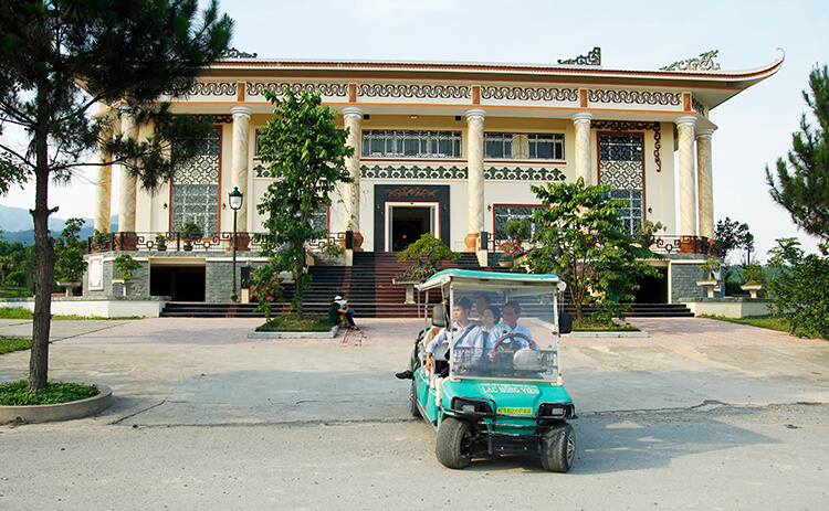 Lạc Hồng Viên tháng 5/2017