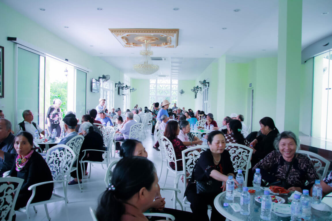 Lạc Hồng Viên tháng 10/2017
