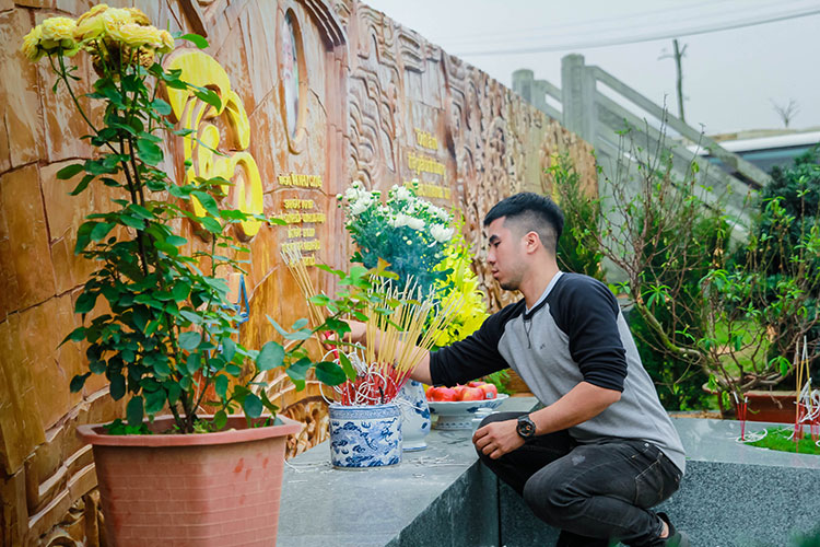 học sinh lương thế vinh về thăm thầy văn như cương
