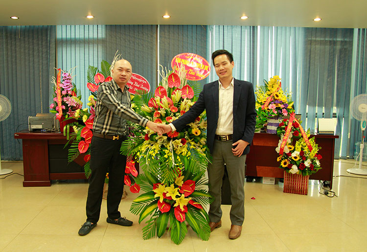 Lạc Hồng Viên tháng 2/2018