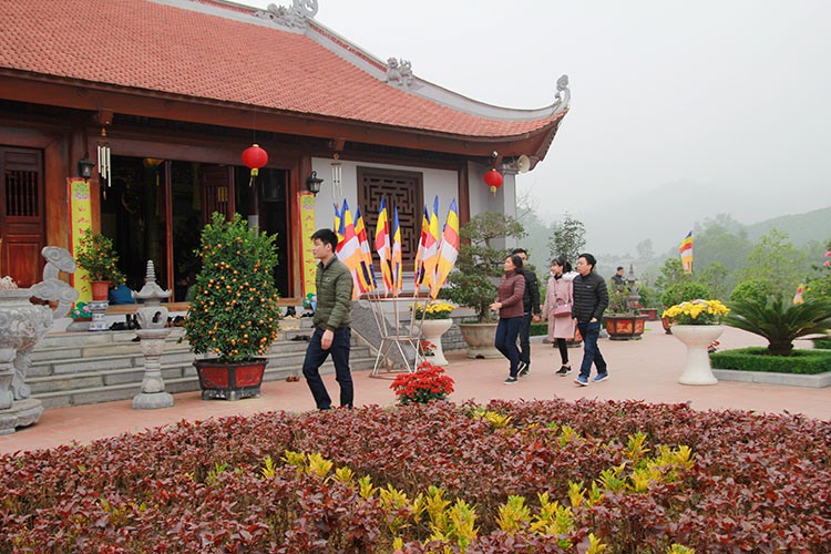 Lạc Hồng Viên tháng 2/2018