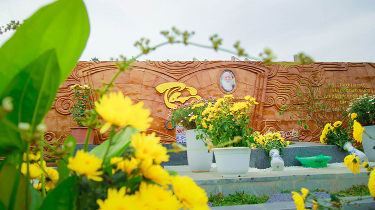 Lạc Hồng Viên tháng 3/2018