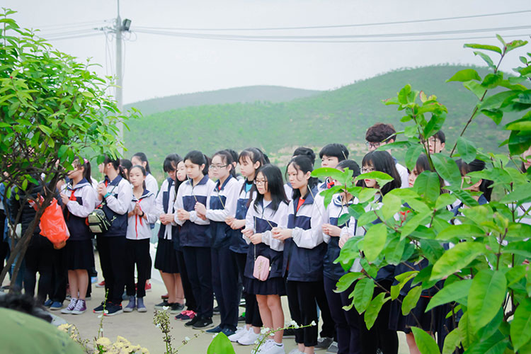 Lạc Hồng Viên tháng 3/2018