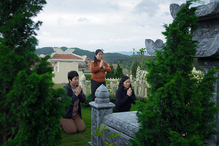 Lạc Hồng Viên tháng 4/2018