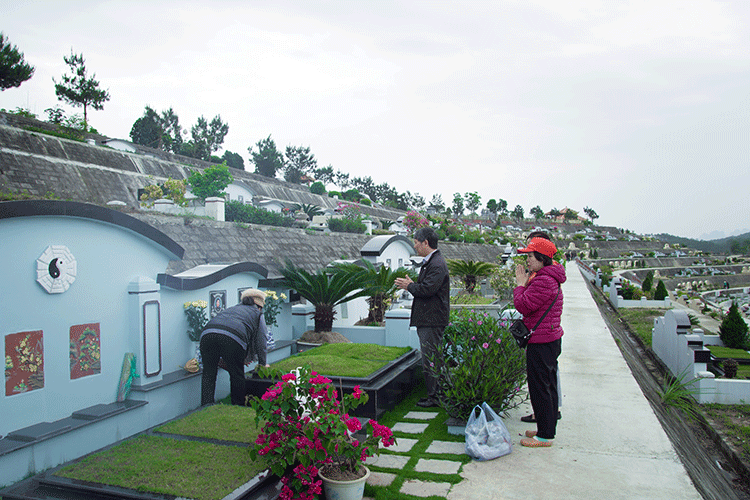 Lạc Hồng Viên tháng 4/2018
