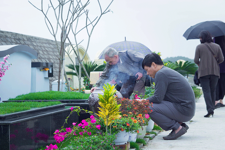 Lạc Hồng Viên tháng 4/2018