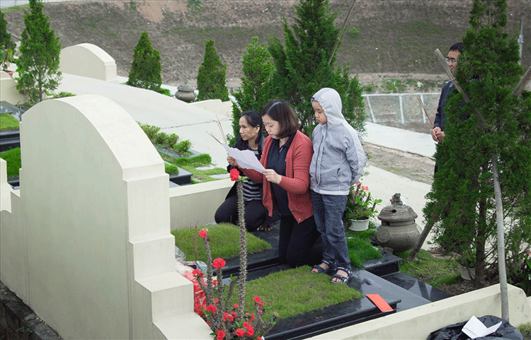 Lạc Hồng Viên tháng 4/2018