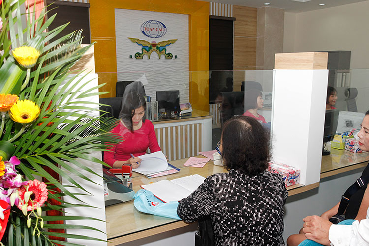khai trương văn phòng công ty toàn cầu 42