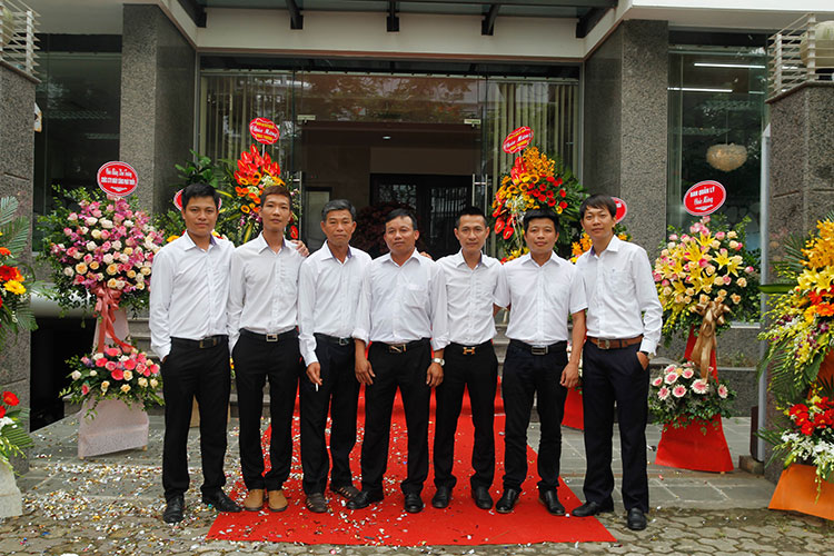 khai trương văn phòng công ty toàn cầu 44