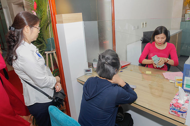 khai trương văn phòng công ty toàn cầu 45
